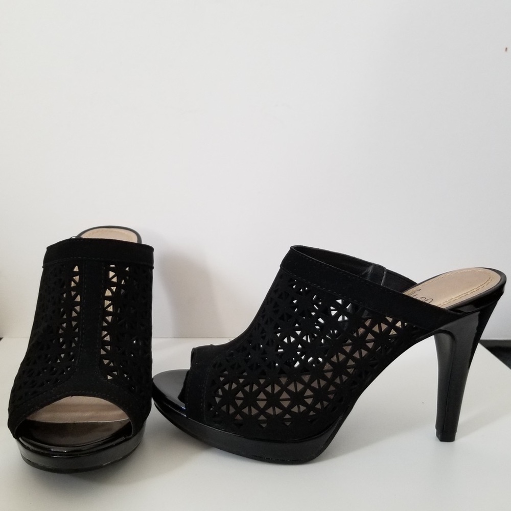 🚫🚫SOLD 🚫🚫 BLACK SEXY HEELS